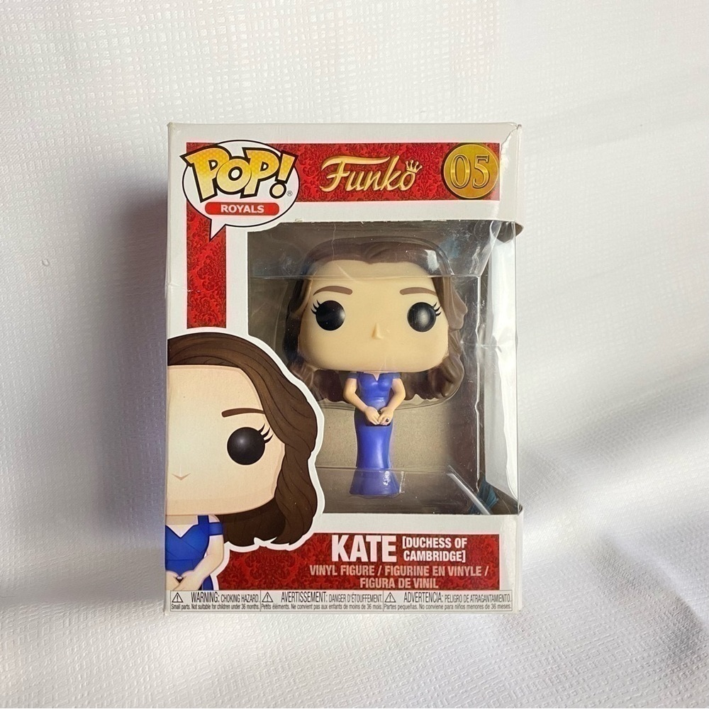 Funko Kate Middleton Duchess of Cambridge Funko Pop Royals Collectible Figure - Picture 2 of 12